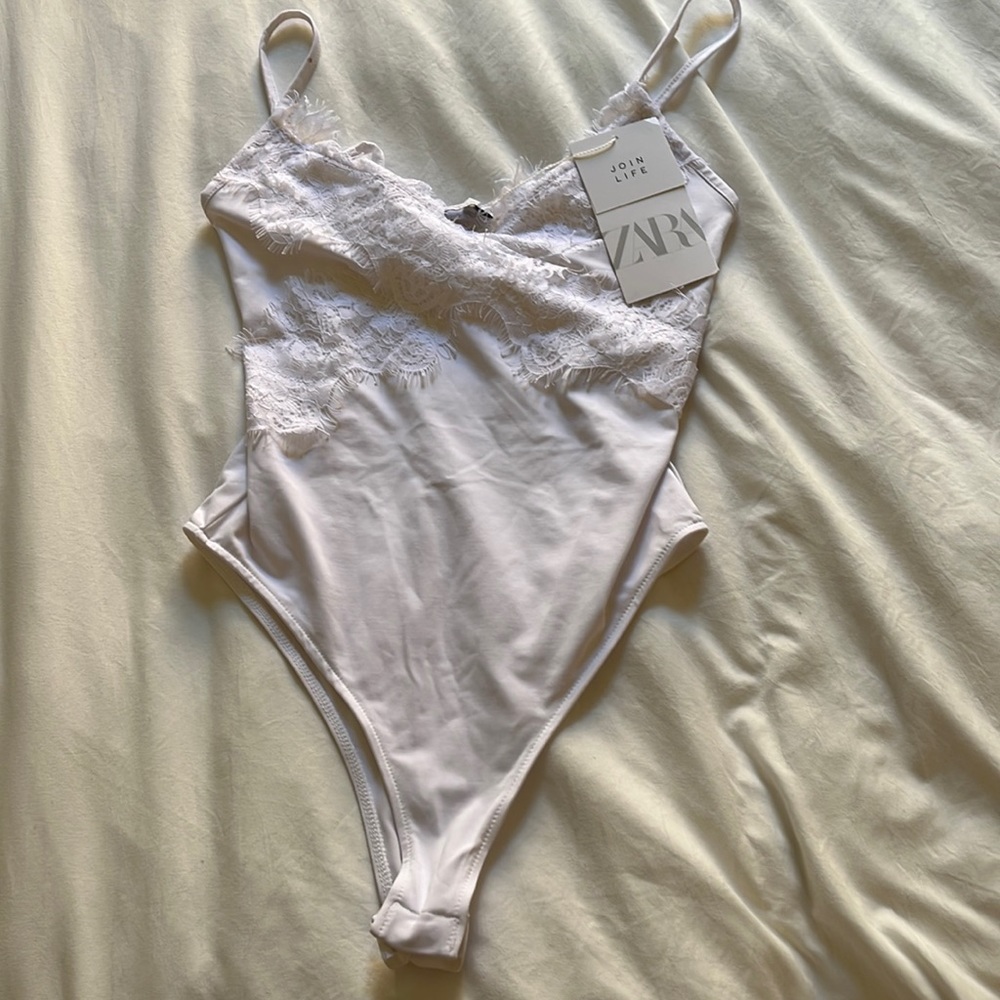 NWT Zara Lace Bodysuit